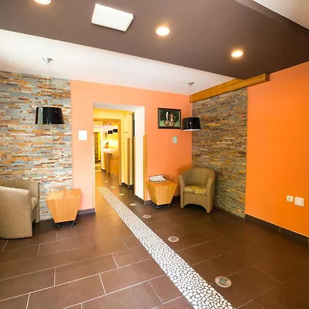 Sofia Hotel *
