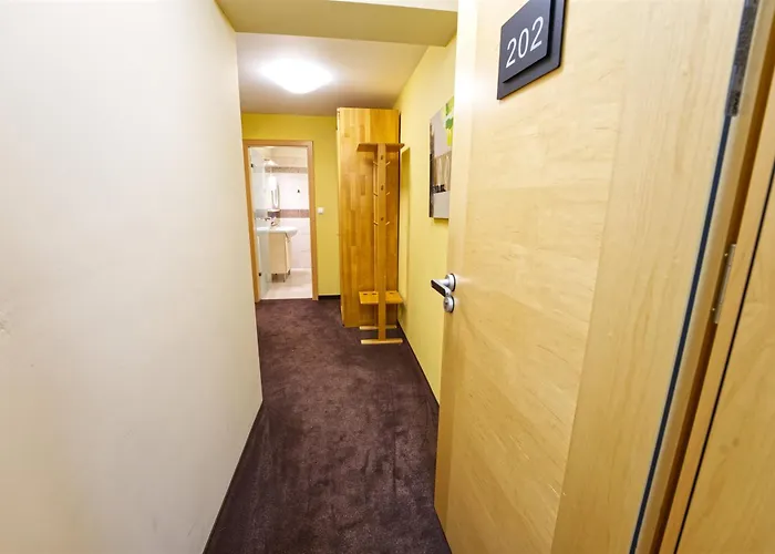 מלון Sofia Tržič