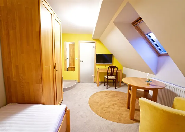 מלון Sofia Tržič